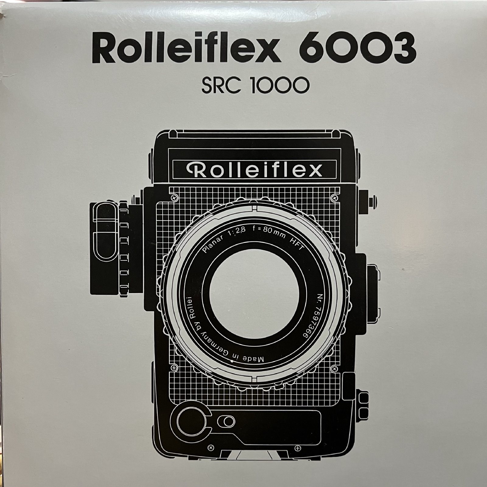包装盒正面,印着 Rolleiflex 6003 SRC 1000